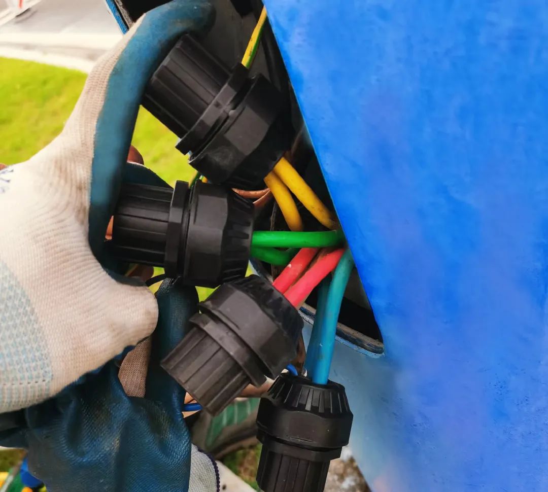 1704180175327641.jpg 9.jpg